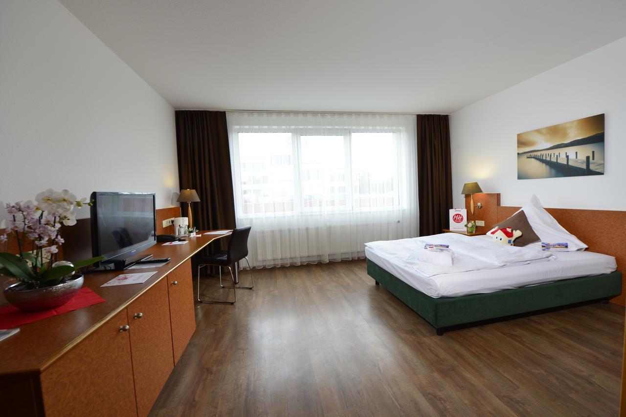 Michel Hotel Frankfurt Airport Rüsselsheim Eksteriør bilde