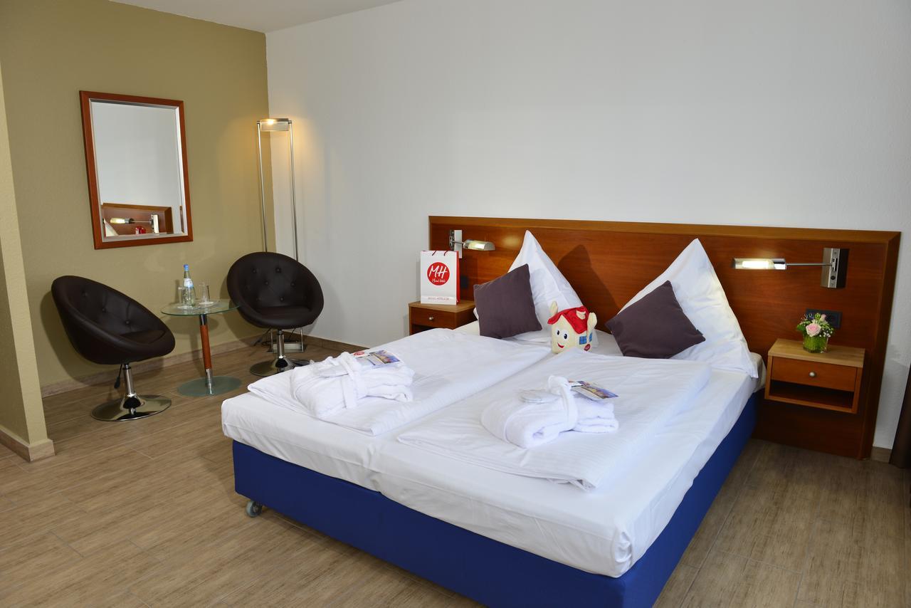 Michel Hotel Frankfurt Airport Rüsselsheim Eksteriør bilde