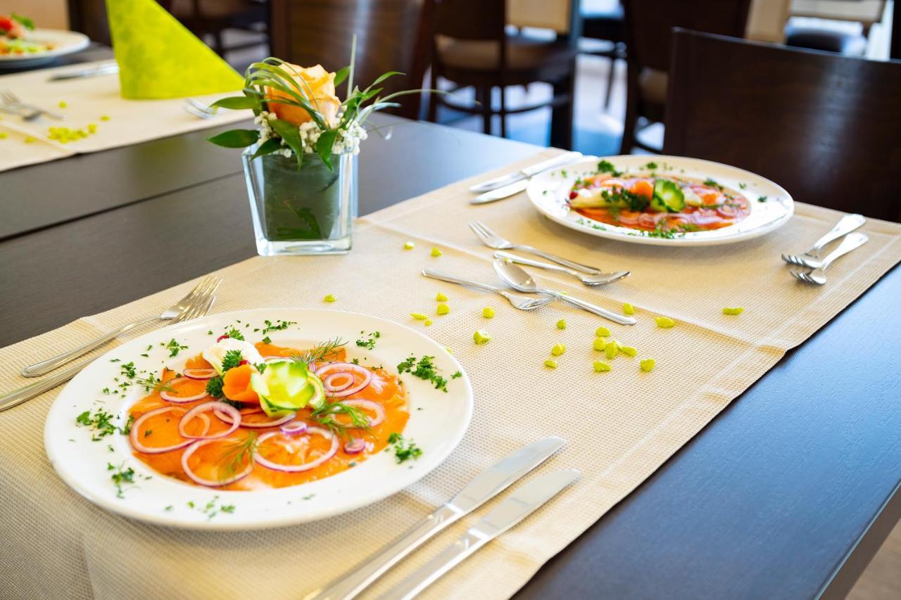 Michel Hotel Frankfurt Airport Rüsselsheim Eksteriør bilde
